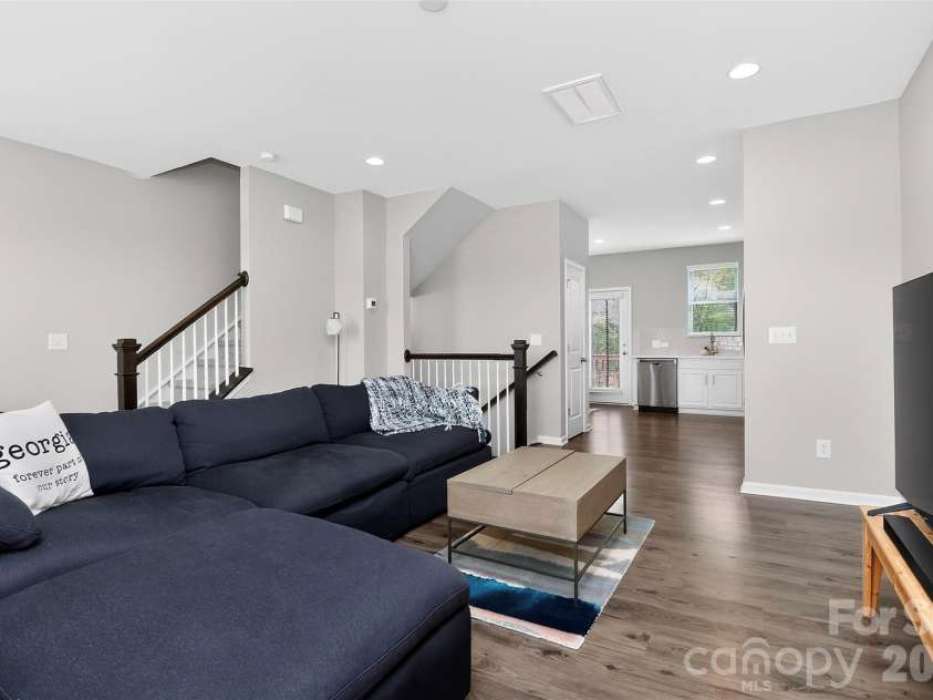 13357 Porter Creek Road, Charlotte, NC 28262.  MLS# CAR4366973, YatesRealty ID 26452. Open to Kitchen