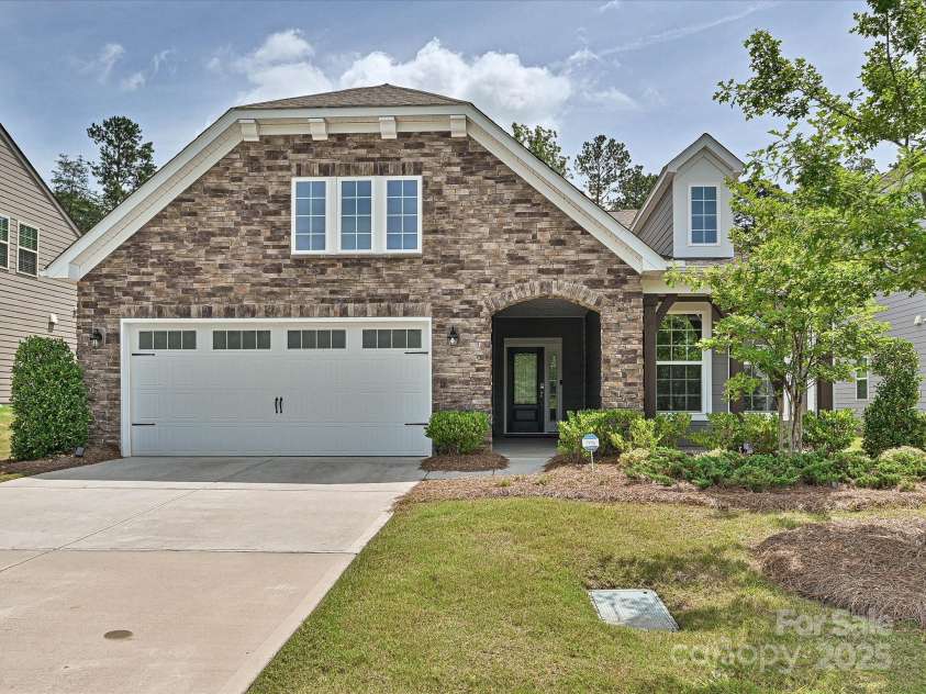 15614 Aviary Orchard Way, Charlotte, NC 28278.  MLS# CAR4272021, YatesRealty ID 26454. 