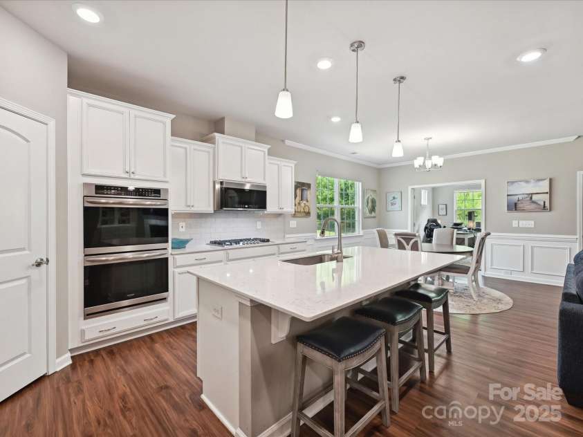 15614 Aviary Orchard Way, Charlotte, NC 28278.  MLS# CAR4272021, YatesRealty ID 26454. 