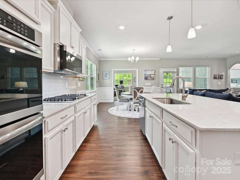 15614 Aviary Orchard Way, Charlotte, NC 28278.  MLS# CAR4272021, YatesRealty ID 26454. 