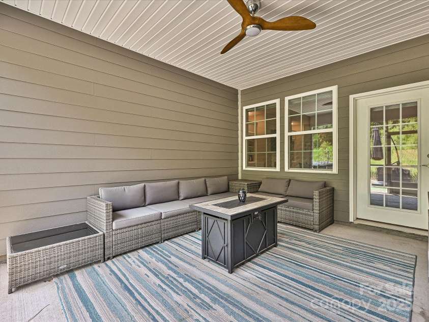15614 Aviary Orchard Way, Charlotte, NC 28278.  MLS# CAR4272021, YatesRealty ID 26454. 