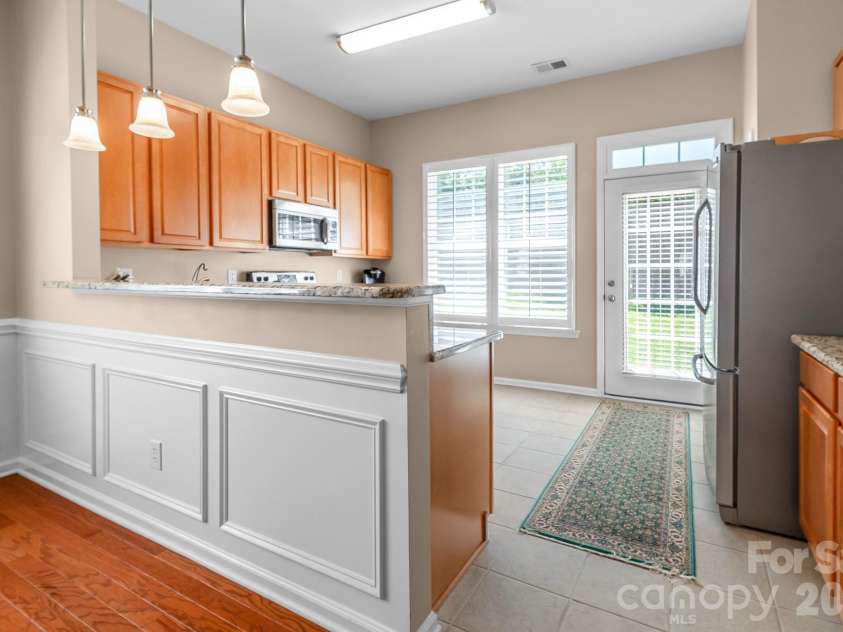 8339 Brookings Drive, Charlotte, NC 28269.  MLS# CAR4368873, YatesRealty ID 26454. 
