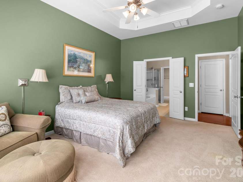 8339 Brookings Drive, Charlotte, NC 28269.  MLS# CAR4368873, YatesRealty ID 26454. 