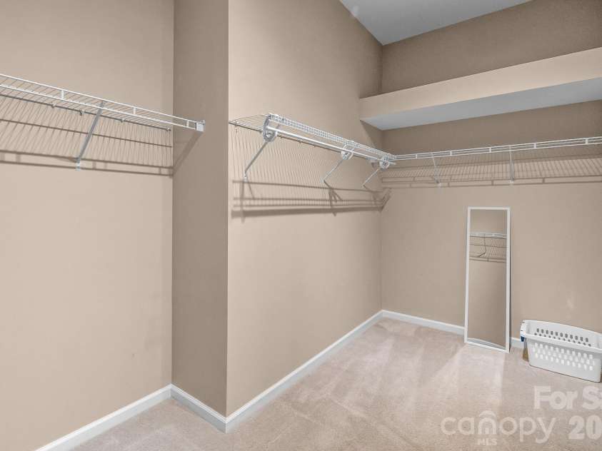 8339 Brookings Drive, Charlotte, NC 28269.  MLS# CAR4368873, YatesRealty ID 26454. 