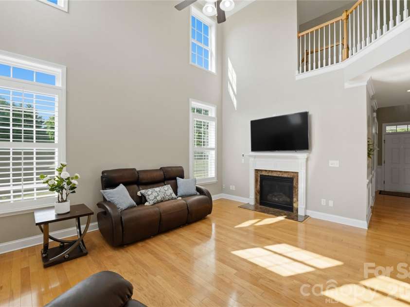 5068 Gladiola Way, Tega Cay, SC 29708.  MLS# CAR4371623, YatesRealty ID 26455. 