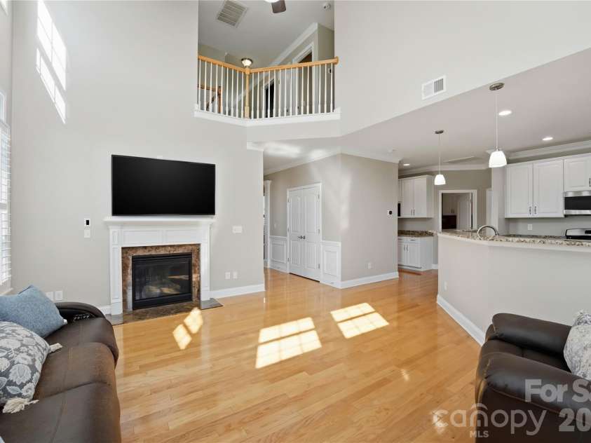 5068 Gladiola Way, Tega Cay, SC 29708.  MLS# CAR4371623, YatesRealty ID 26455. 