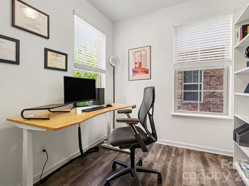 9431 Ainslie Downs Street, Charlotte, NC 28273.  MLS# CAR4372131, YatesRealty ID 26456. 