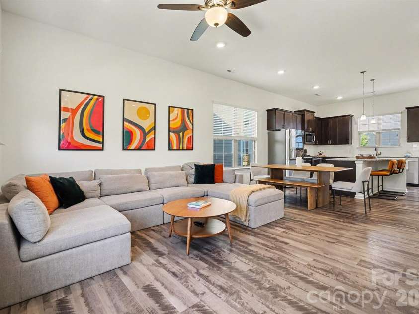 9431 Ainslie Downs Street, Charlotte, NC 28273.  MLS# CAR4372131, YatesRealty ID 26456. 