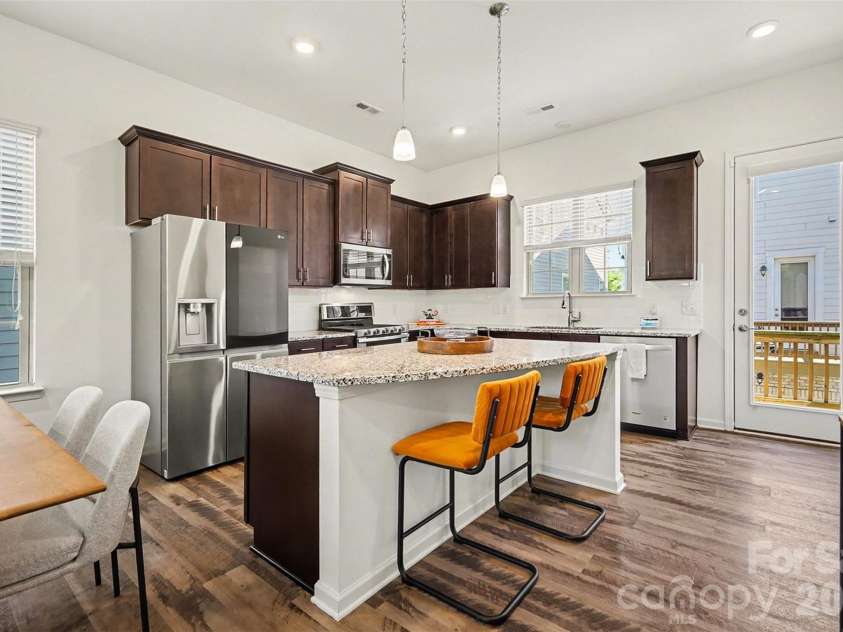 9431 Ainslie Downs Street, Charlotte, NC 28273.  MLS# CAR4372131, YatesRealty ID 26456. 