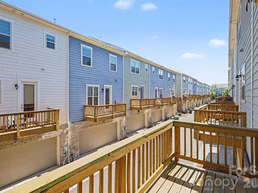9431 Ainslie Downs Street, Charlotte, NC 28273.  MLS# CAR4372131, YatesRealty ID 26456. 