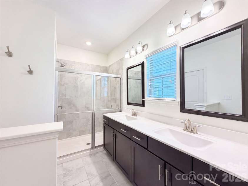 9431 Ainslie Downs Street, Charlotte, NC 28273.  MLS# CAR4424062, YatesRealty ID 26456. 