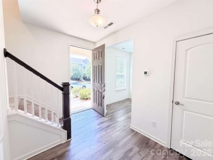 9431 Ainslie Downs Street, Charlotte, NC 28273.  MLS# CAR4424062, YatesRealty ID 26456. 