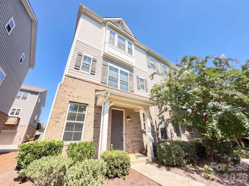 9431 Ainslie Downs Street, Charlotte, NC 28273.  MLS# CAR4424062, YatesRealty ID 26456. 