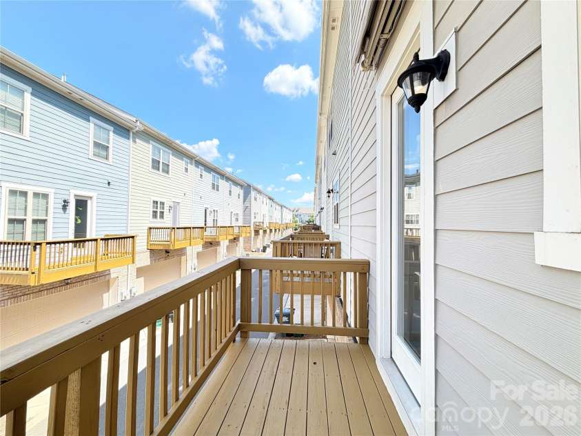 9431 Ainslie Downs Street, Charlotte, NC 28273.  MLS# CAR4424062, YatesRealty ID 26456. 
