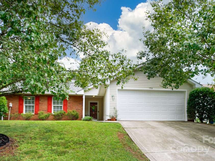 1764 Baylor Drive, Rock Hill, SC 29732.  MLS# CAR4277962, YatesRealty ID 26457. 