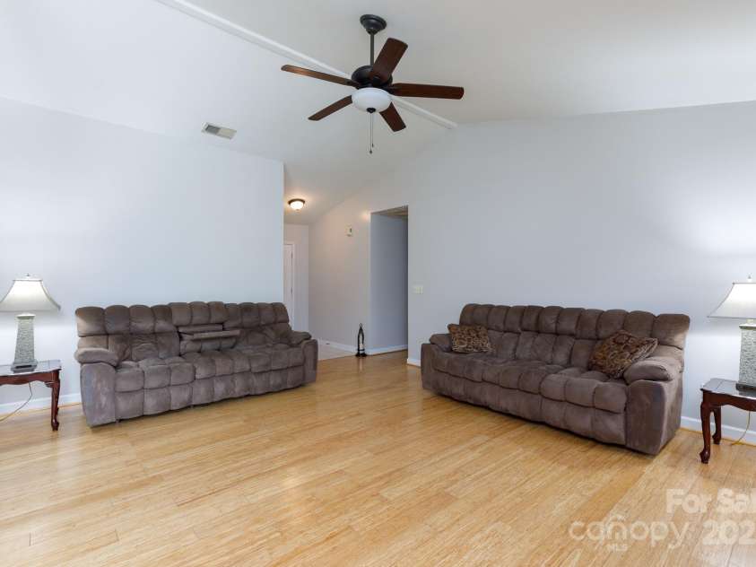 1764 Baylor Drive, Rock Hill, SC 29732.  MLS# CAR4277962, YatesRealty ID 26457. 