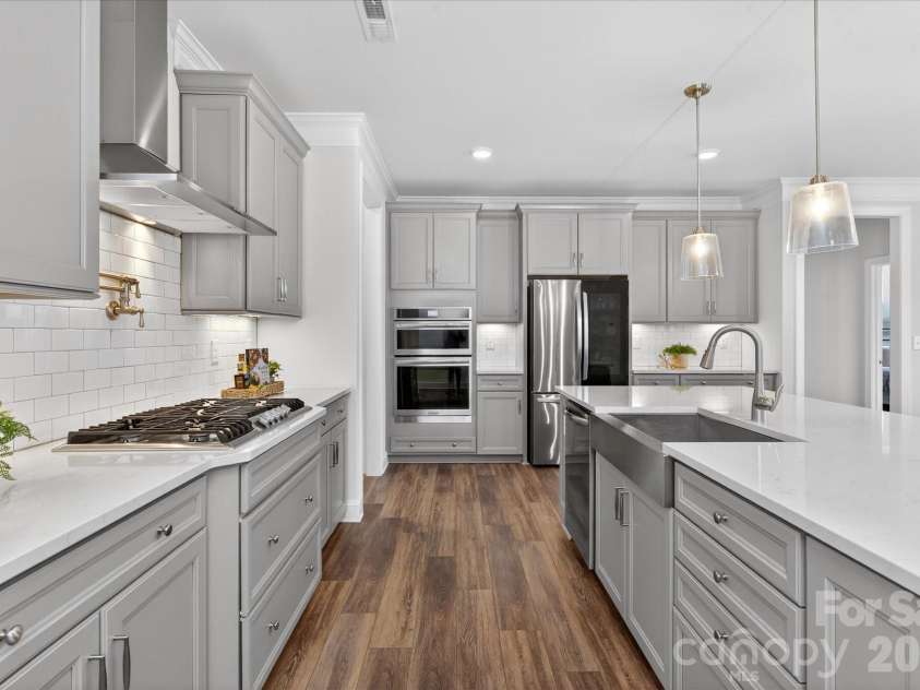 507 Yucatan Drive, Waxhaw, NC 28173.  MLS# CAR4333551, YatesRealty ID 26457. 