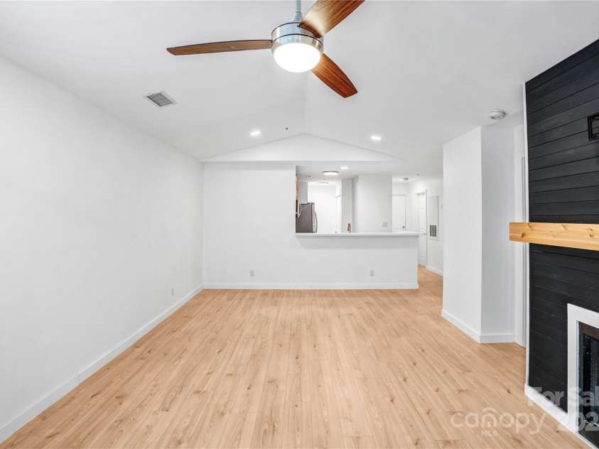 753 Southwest Drive, Davidson, NC 28036.  MLS# CAR4260993, YatesRealty ID 26458. 