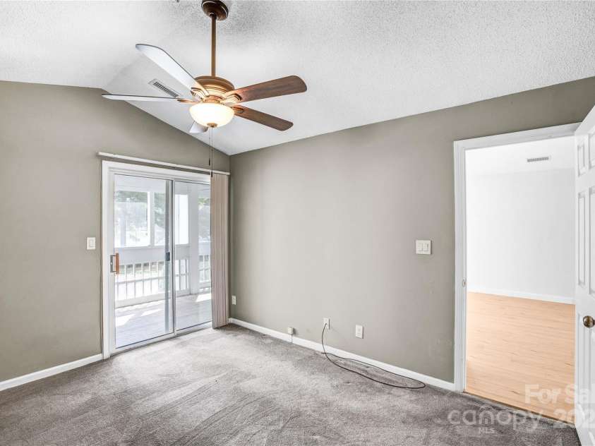 753 Southwest Drive, Davidson, NC 28036.  MLS# CAR4260993, YatesRealty ID 26458. 