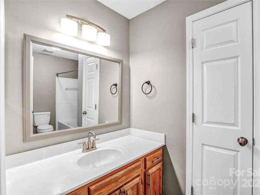 753 Southwest Drive, Davidson, NC 28036.  MLS# CAR4260993, YatesRealty ID 26458. 