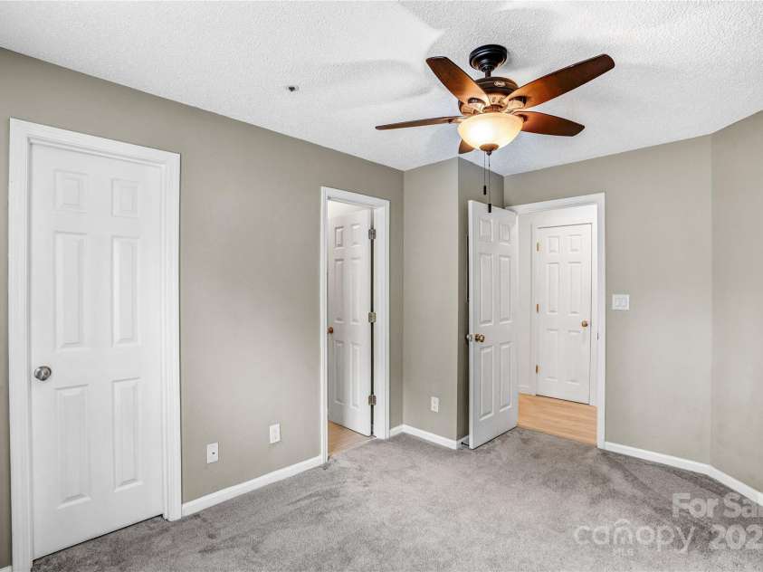 753 Southwest Drive, Davidson, NC 28036.  MLS# CAR4260993, YatesRealty ID 26458. 