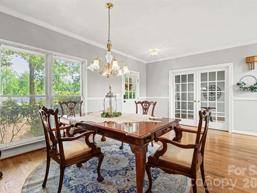 6620 Amos Smith Road, Charlotte, NC 28214.  MLS# CAR4382187, YatesRealty ID 26459. 