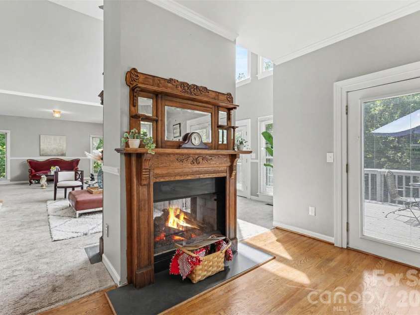 6620 Amos Smith Road, Charlotte, NC 28214.  MLS# CAR4382187, YatesRealty ID 26459. 