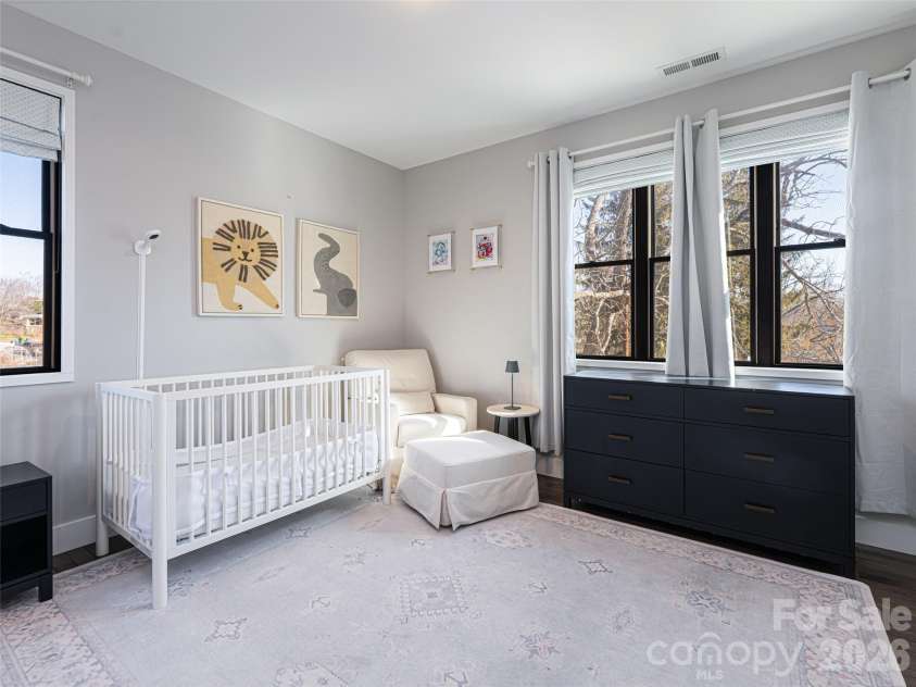 89 Vance Crescent Extension, Asheville, NC 28806.  MLS# CAR4338074, YatesRealty ID 2646. 3rd Bedroom on Upper Level