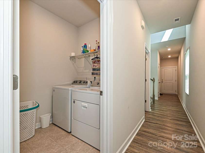 11807 Midnight Way, Huntersville, NC 28078.  MLS# CAR4274877, YatesRealty ID 26460. 