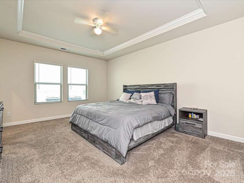 11807 Midnight Way, Huntersville, NC 28078.  MLS# CAR4274877, YatesRealty ID 26460. 
