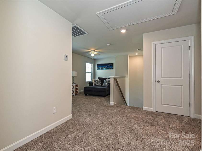 11807 Midnight Way, Huntersville, NC 28078.  MLS# CAR4274877, YatesRealty ID 26460. 