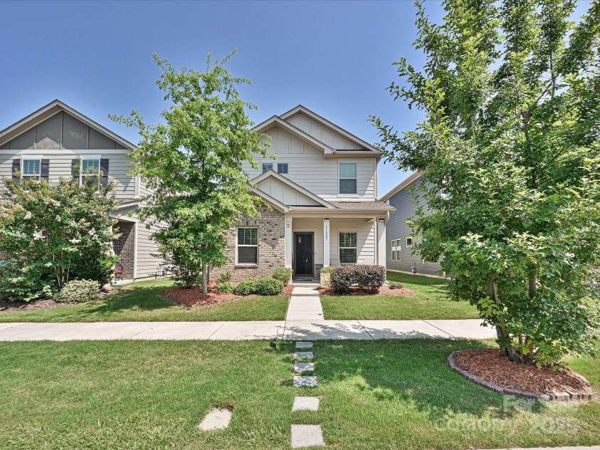 11807 Midnight Way, Huntersville, NC 28078.  MLS# CAR4274877, YatesRealty ID 26460. 