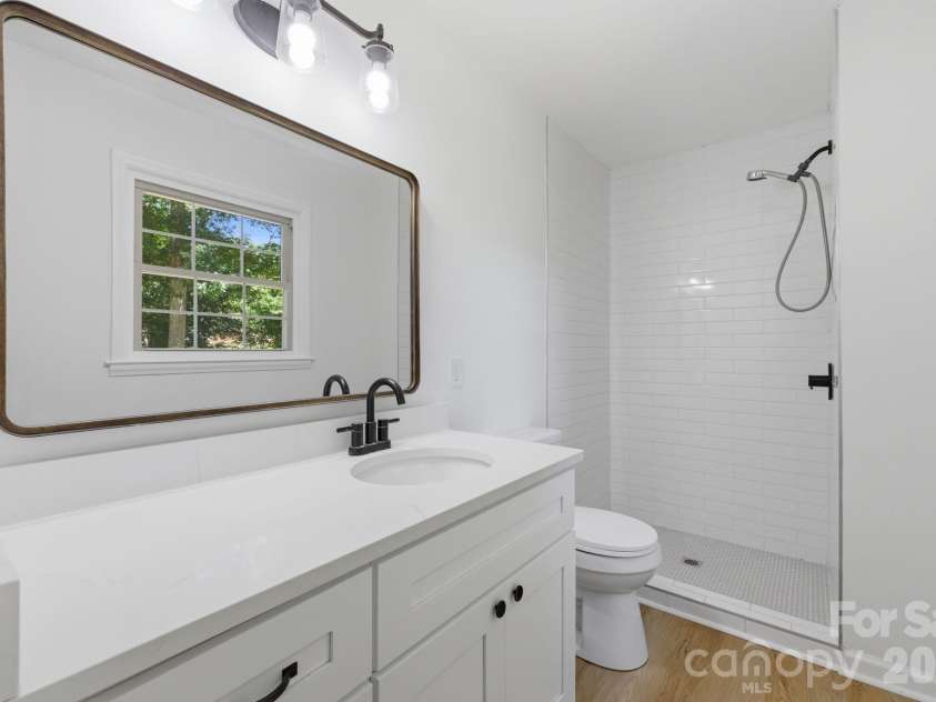 2168 Dartwood Drive, Concord, NC 28027.  MLS# CAR4383054, YatesRealty ID 26460. Primary Bathroom