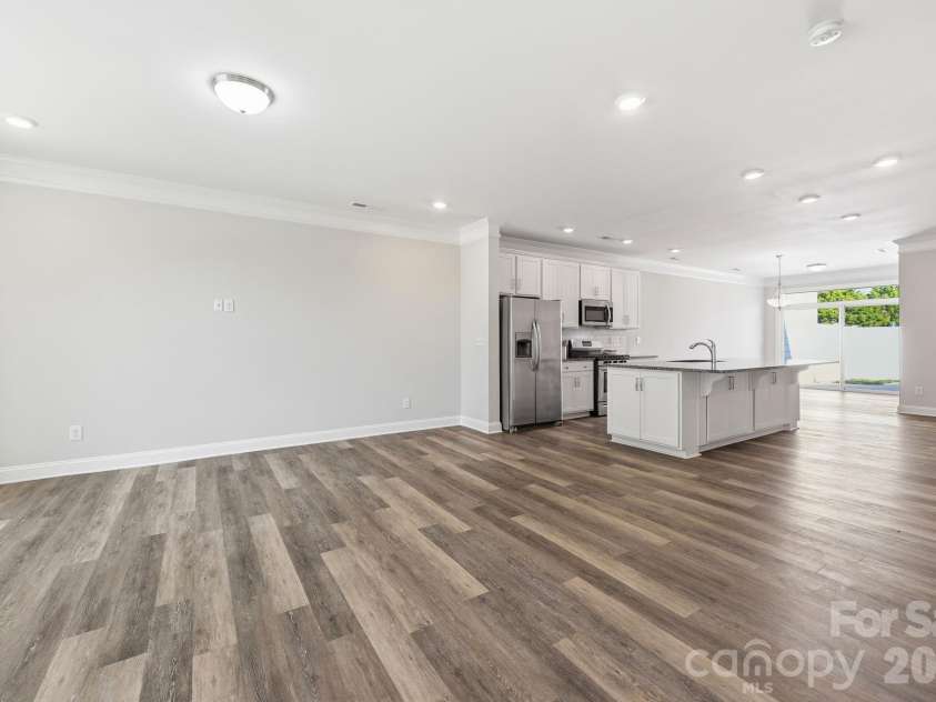 5036 David Cox Road, Charlotte, NC 28269.  MLS# CAR4384786, YatesRealty ID 26461. 