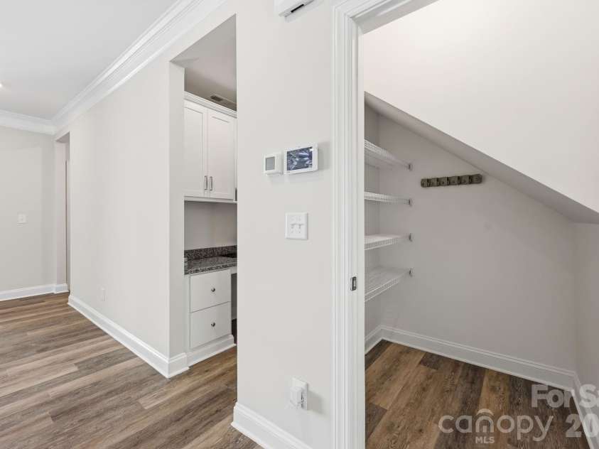 5036 David Cox Road, Charlotte, NC 28269.  MLS# CAR4384786, YatesRealty ID 26461. 