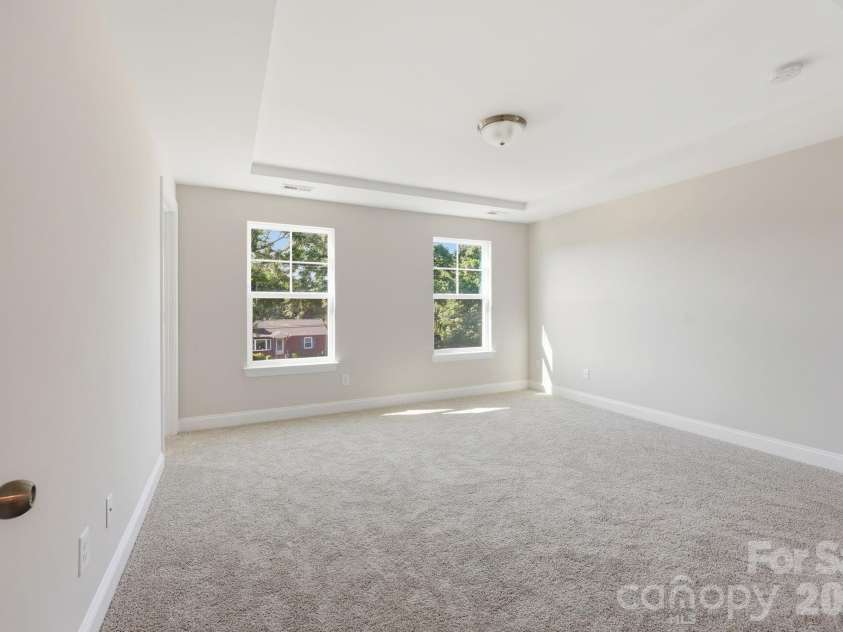 5036 David Cox Road, Charlotte, NC 28269.  MLS# CAR4384786, YatesRealty ID 26461. 