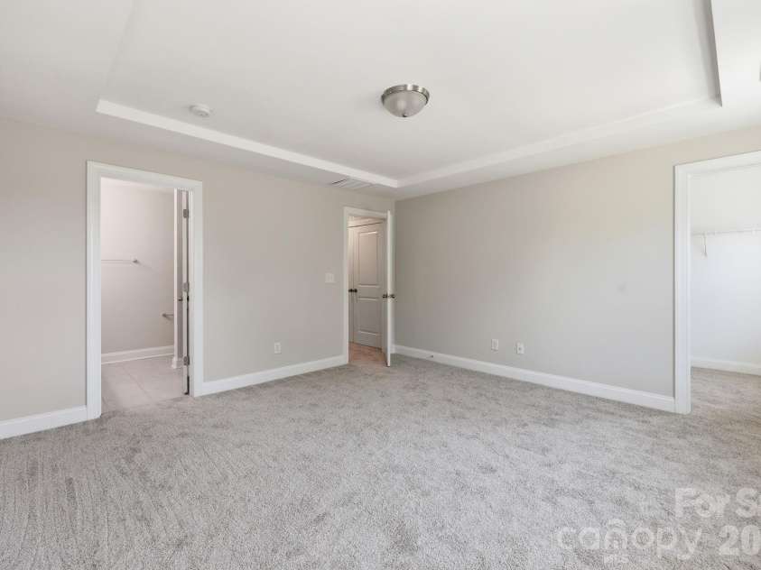 5036 David Cox Road, Charlotte, NC 28269.  MLS# CAR4384786, YatesRealty ID 26461. 