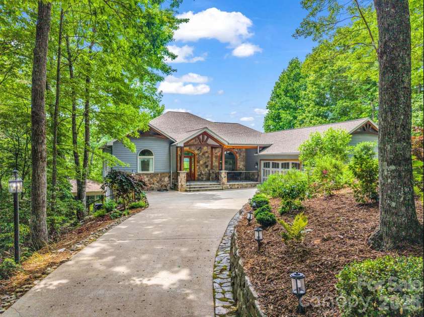 241 Dvdegi Court, Brevard, NC 28712.  MLS# CAR4383265, YatesRealty ID 26462. 