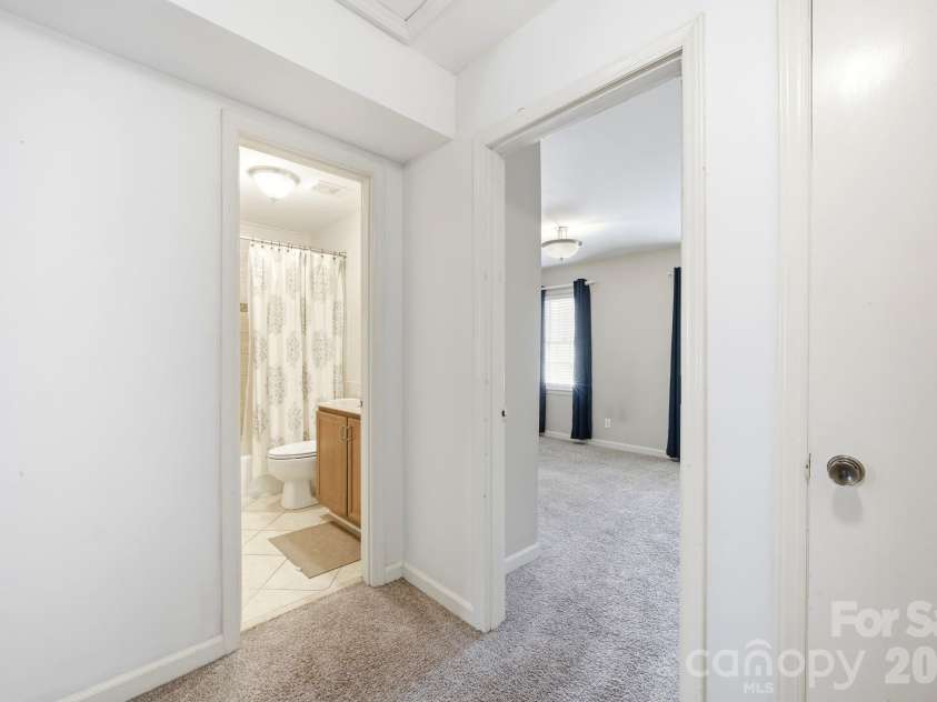 3720 Park Road, Charlotte, NC 28209.  MLS# CAR4412025, YatesRealty ID 26463. 