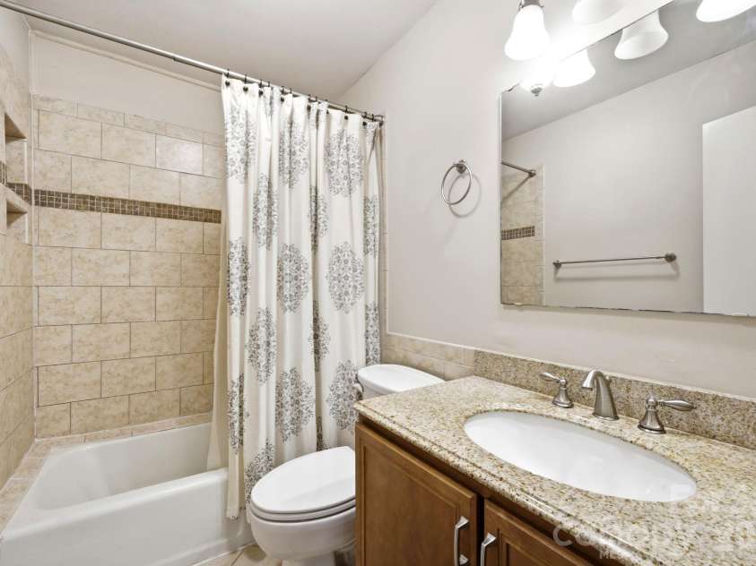 3720 Park Road, Charlotte, NC 28209.  MLS# CAR4412025, YatesRealty ID 26463. 
