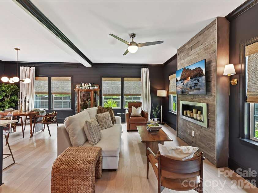 1507 Landis Avenue, Charlotte, NC 28205.  MLS# CAR4359492, YatesRealty ID 26464. 