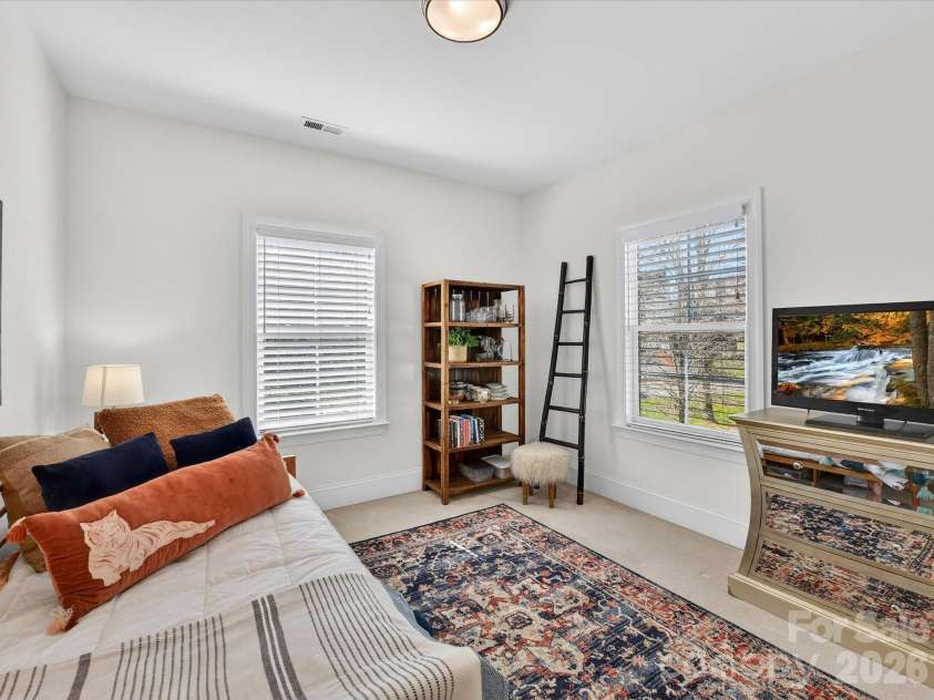 1507 Landis Avenue, Charlotte, NC 28205.  MLS# CAR4359492, YatesRealty ID 26464. 