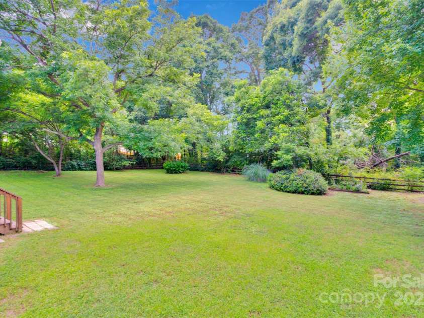 2376 Charlotte Highway, Mooresville, NC 28117.  MLS# CAR4279227, YatesRealty ID 26465. 