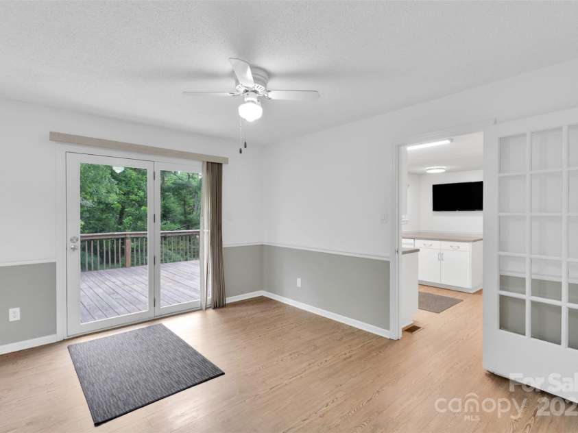 2376 Charlotte Highway, Mooresville, NC 28117.  MLS# CAR4279227, YatesRealty ID 26465. 