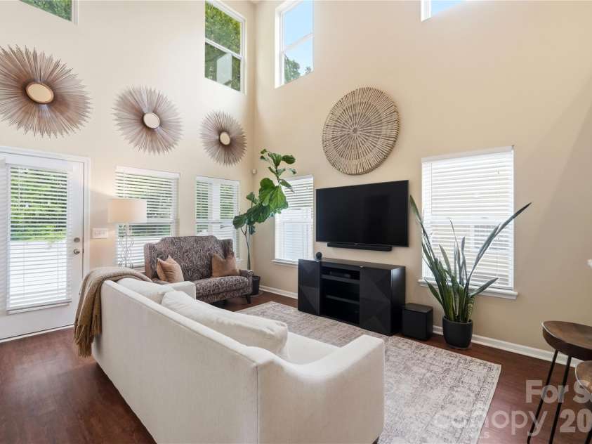 4613 Craigmoss Lane, Charlotte, NC 28278.  MLS# CAR4377907, YatesRealty ID 26465. 