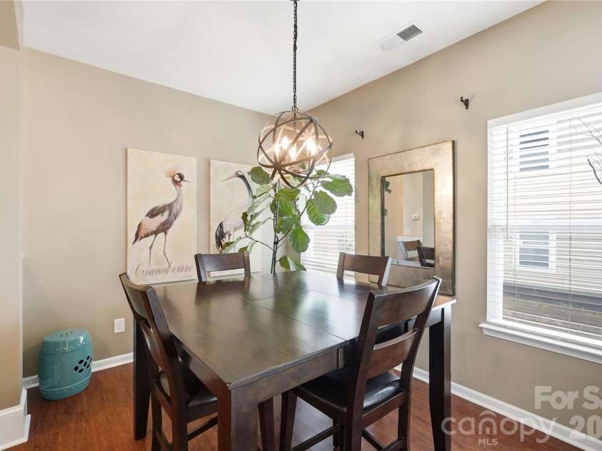 4613 Craigmoss Lane, Charlotte, NC 28278.  MLS# CAR4377907, YatesRealty ID 26465. 