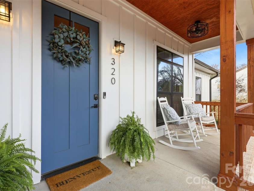 320 Elm Street, Belmont, NC 28012.  MLS# CAR4354879, YatesRealty ID 26466. 