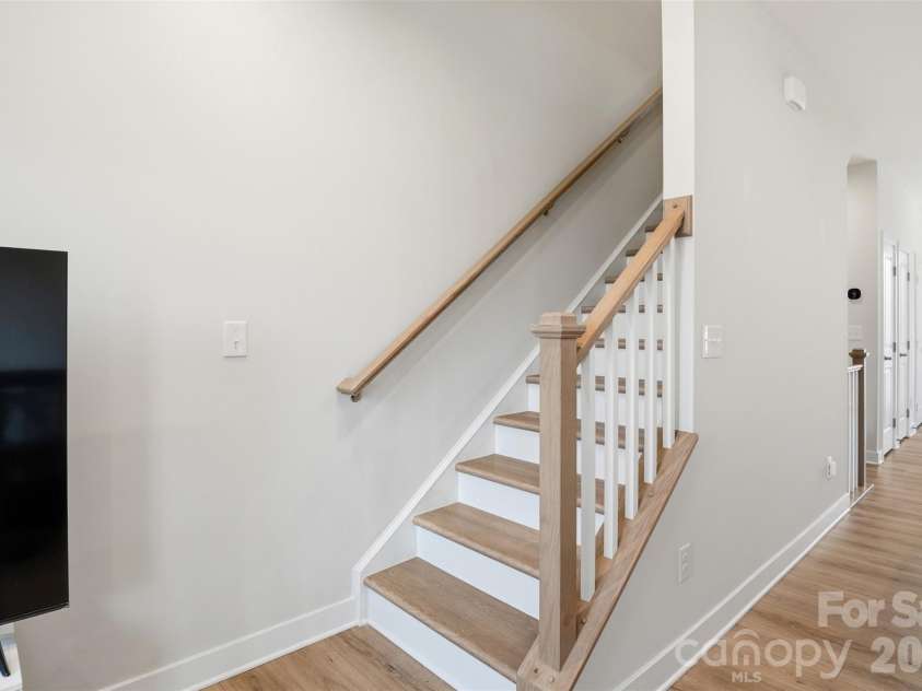 3616 Masonboro Street, Charlotte, NC 28206.  MLS# CAR4386585, YatesRealty ID 26468. 