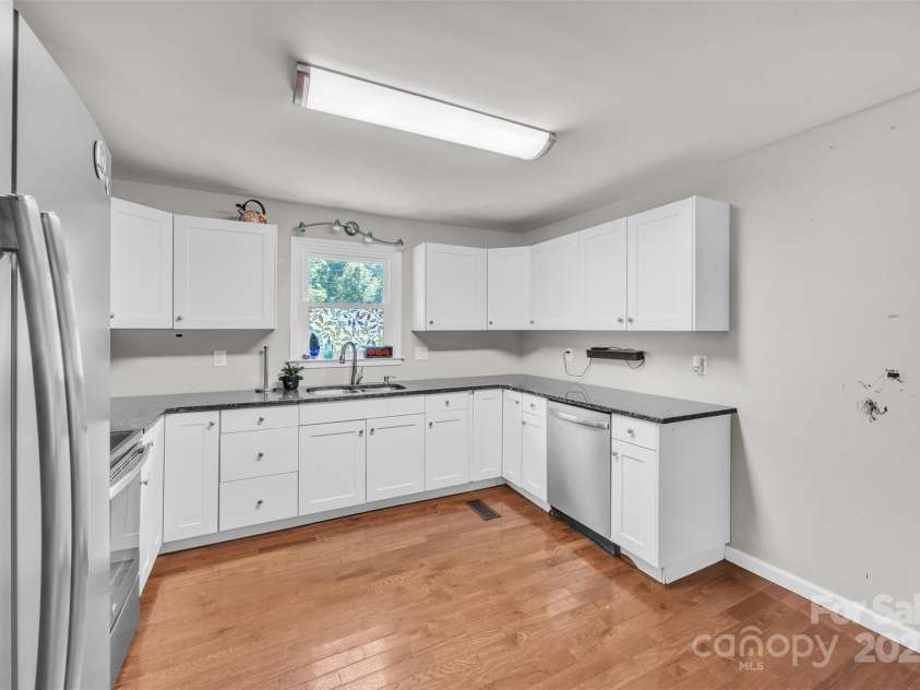 369 Birch Circle Drive, Hudson, NC 28638.  MLS# CAR4281060, YatesRealty ID 26468. 