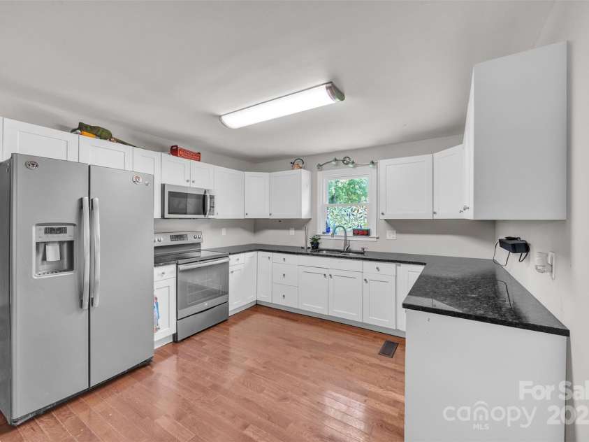 369 Birch Circle Drive, Hudson, NC 28638.  MLS# CAR4281060, YatesRealty ID 26468. 